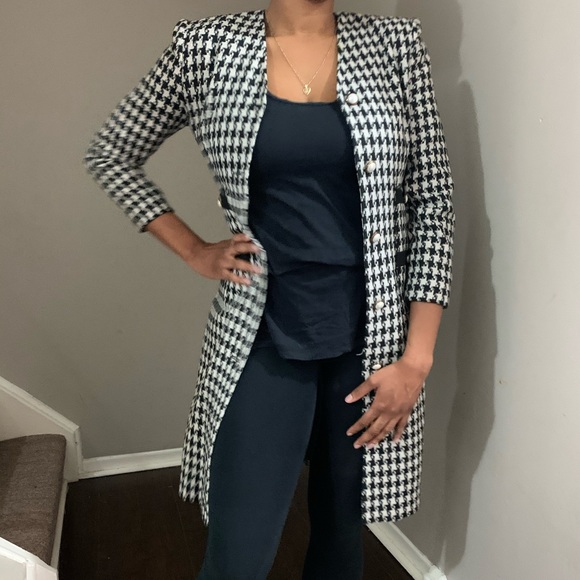 ๐*Host Pick* Vintage Parisian style coat - Picture 8 of 10